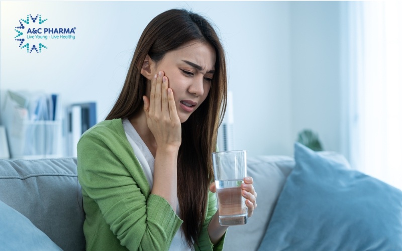 Chảy máu chân răng là dấu hiệu của viêm lợi