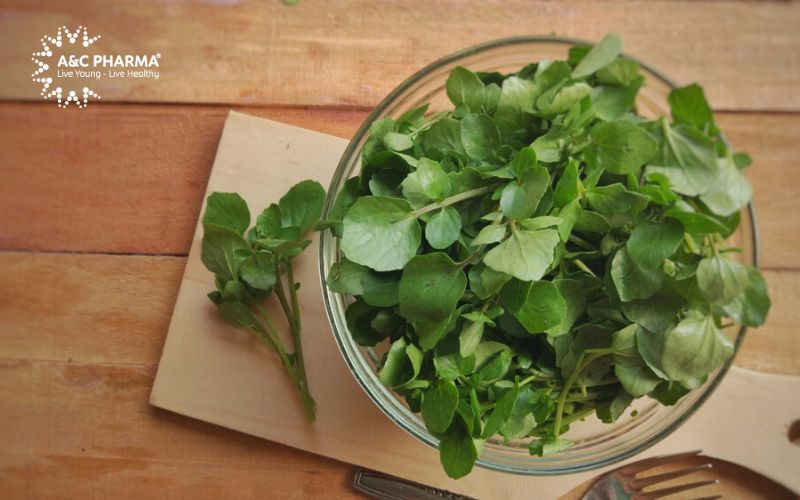 Canh cải xoong là thức ăn chống lão hóa da giúp giảm nếp nhăn